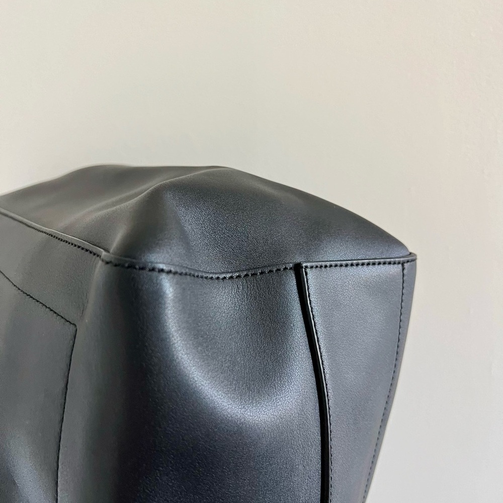 Everlane Black Tote Bag - Picture 12 of 16